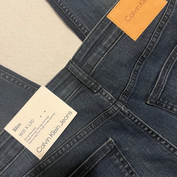 New With Tags Calvin Klein Jeans - Picture 3 of 11